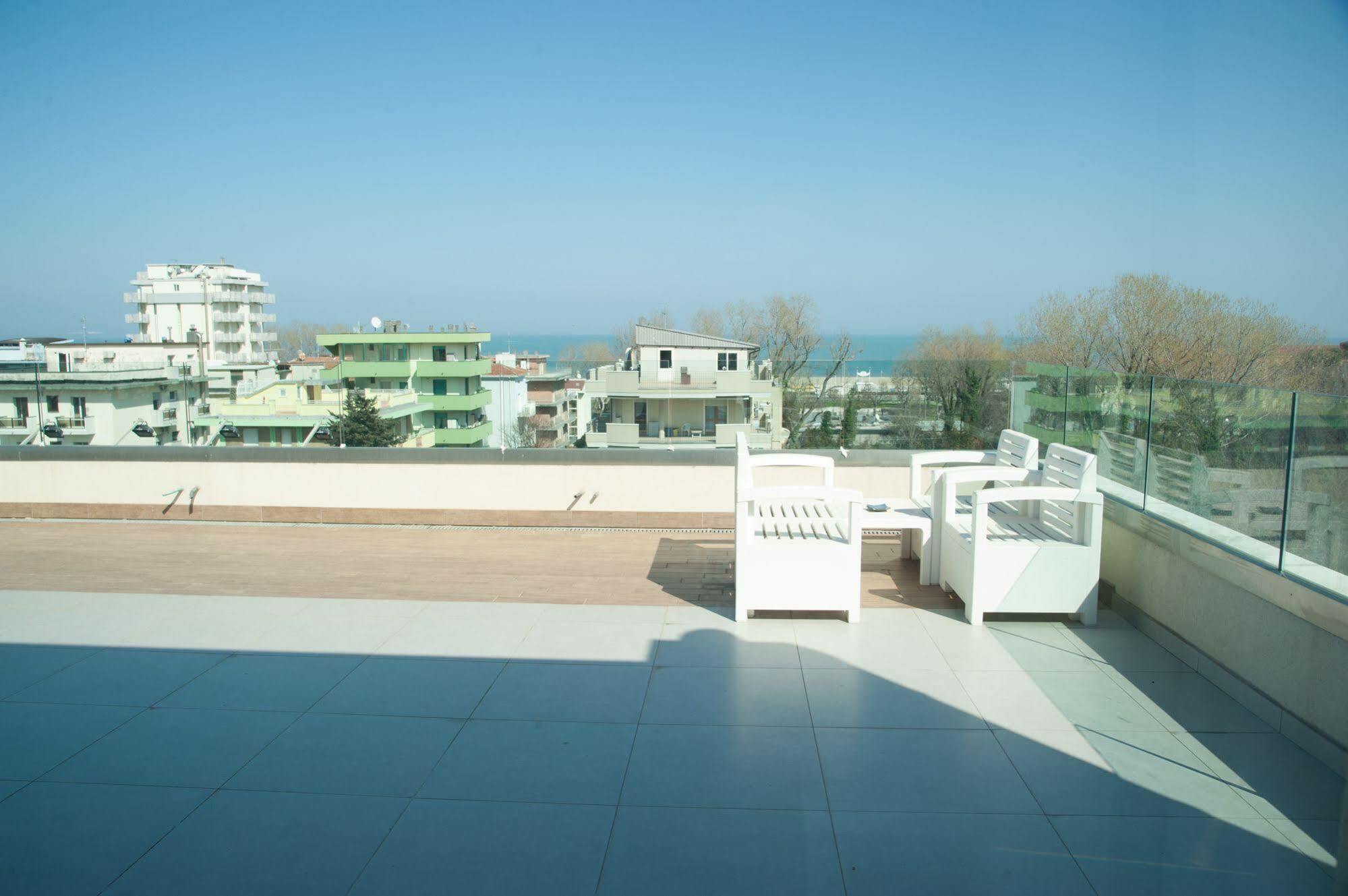 Residence Hotel Albachiara Rímini Exterior foto