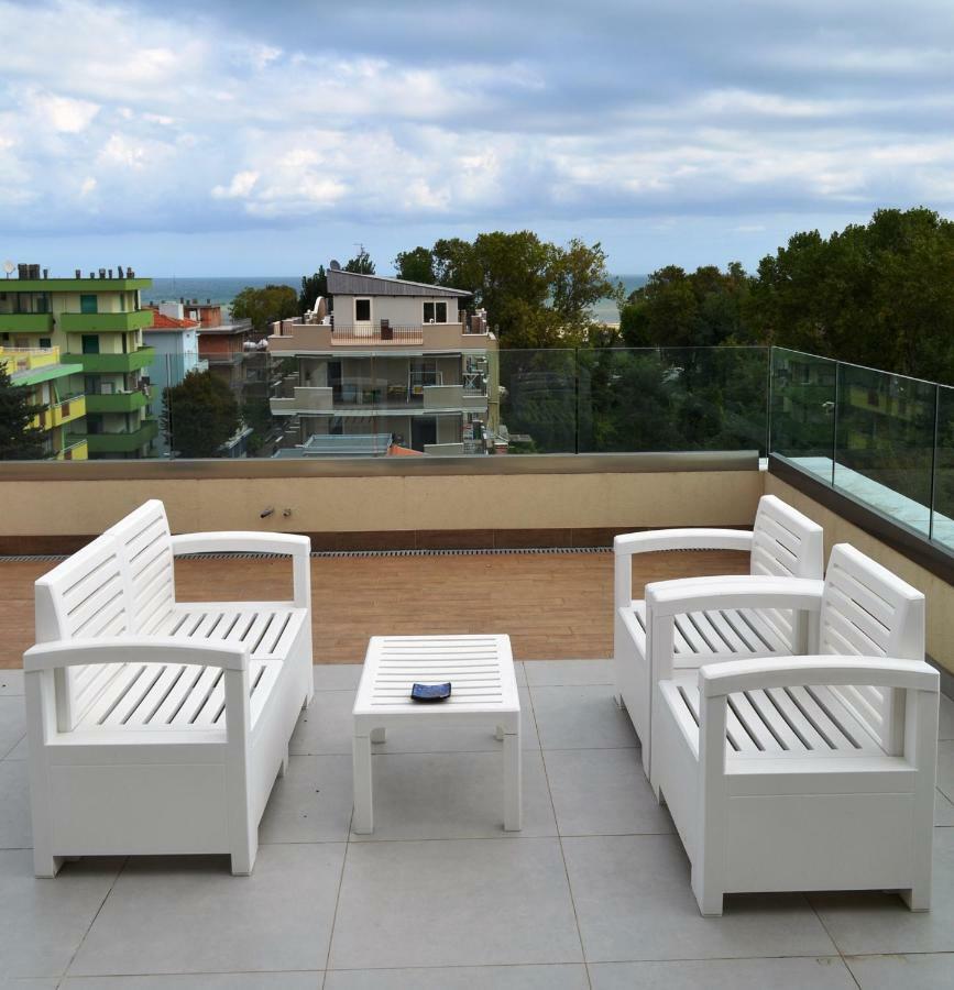 Residence Hotel Albachiara Rímini Exterior foto